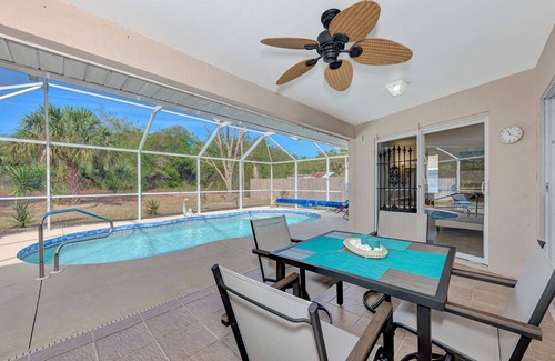 North Port House | Charming 3/2 Home W/Saltwater & Heated Pool Near Several Beautiful Beaches