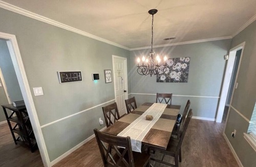 Lubbock House | Charming 3/2 House by Texas Tech, LCU, Shopping