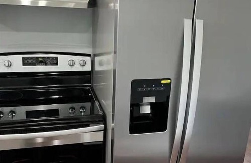 Portsmouth House | Charming 3-Bdrm Gem! Sleeps 6, Near Casino & All