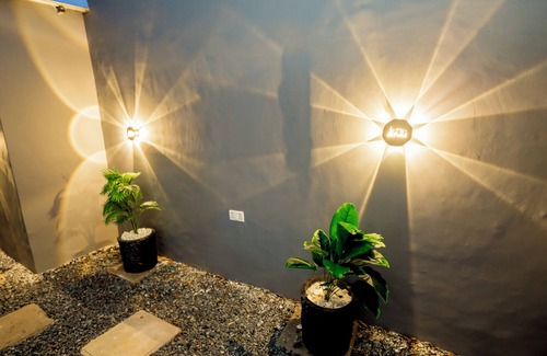 Msasani House | Charming 3-bedroom 3 bathroom house with WiFi and AC in the heart Dar es Salaam