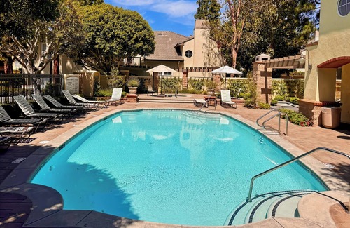 Newport Coast Condo | Charming 3-bedroom condo in Newport Coast, renovated by a top designer in 2023.