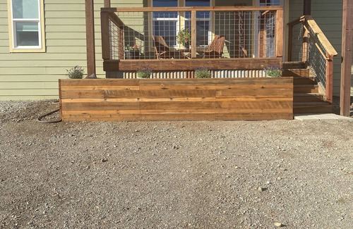 California Wine Country Cottage | Charming 3-bedroom 2 bath cottage with vinyard views in welcoming Hopland
