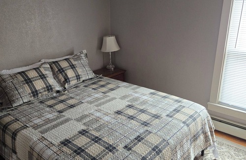 Bessemer Apartment | Charming 3-bedroom apartment with WiFi and AC in Bessemer