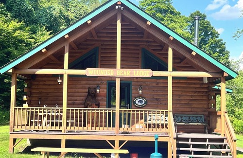Long Eddy Cabin | Charming 3-bedroom cabin with AC and WiFi in Long Eddy.