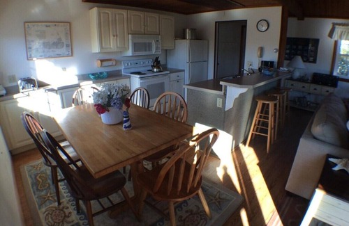 Madaket Cottage | Charming 3-bedroom cottage in Nantucket short walk to private ocean beach.