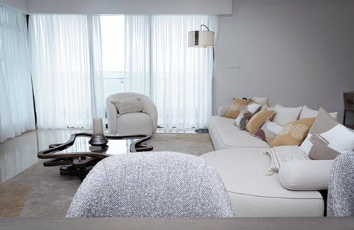 Yof Apartment | Charming 3-Bedroom Getaway - Perfect for Families and Friends!
