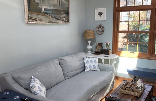 Mount Lebanon House | Charming 3-bedroom house in Mt. Lebanon. Close to downtown.