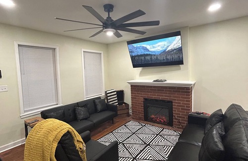 Wilmington House | Charming 3-bedroom house with AC and WiFi in lovely Wilmington