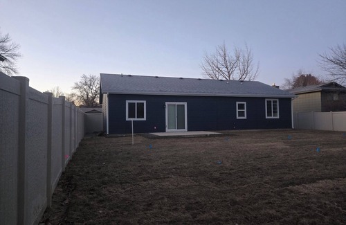 Caldwell House | Charming 3-bedroom house in Caldwell with WiFi and AC.