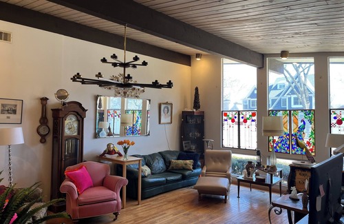 Hinsdale House | Charming 3-bedroom house in Pleasant Hinsdale with WiFi