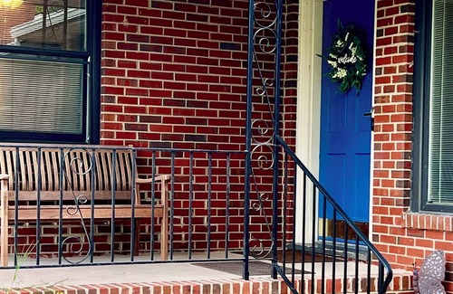 Richmond House | Charming 3-bedroom house with WiFi and AC in beautiful Richmond
