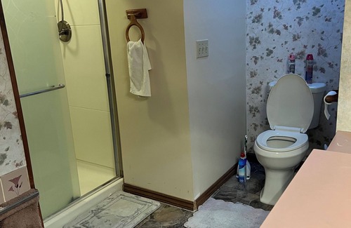 Granger House | Charming 3-bedroom house in Granger with WiFi and AC