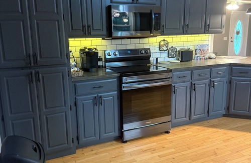 Lawrence County House | Charming 3-bedroom house with WiFi and AC in beautiful Loretto