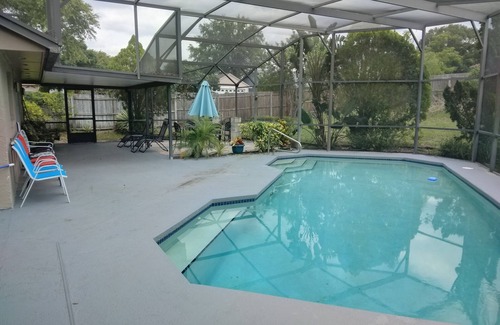 Fairvilla House | Charming 3-bedroom house with WiFi and AC in enchanting Orlando