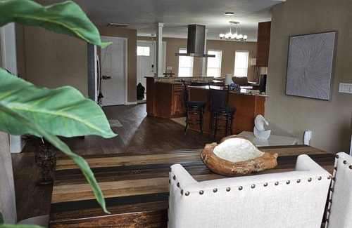 Sebring House | Charming 3-bedroom house with AC and WiFi in phenomenal Sebring