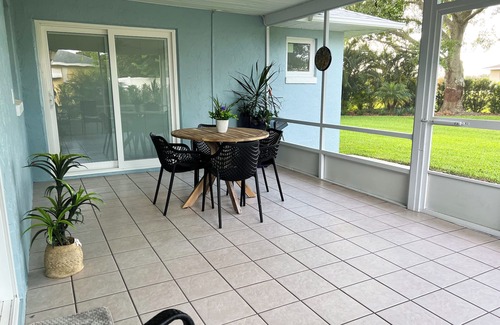 Sebring House | Charming 3-bedroom house in fabulous Sebring with WiFi, AC