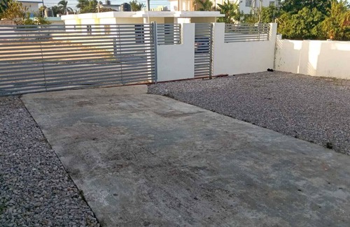 Nagua House | Charming 3-bedroom house with WiFi, AC in Nagua