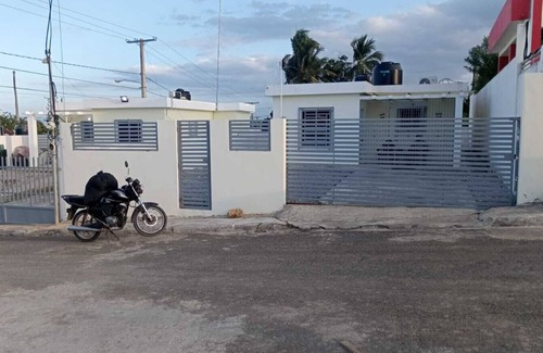 Nagua House | Charming 3-bedroom house with WiFi, AC in Nagua