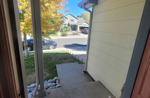 Aurora House | Charming 3-bedroom house with AC, WiFi in fantastic Aurora