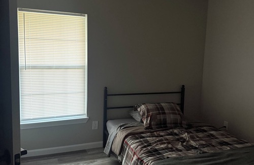 Borger House | Charming 3-bedroom house with AC in Borger. Completely remodeled and updated