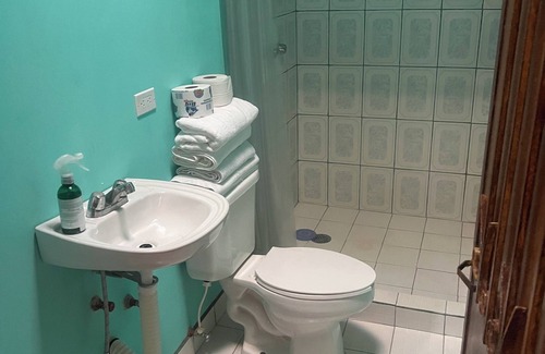 Tala House | Charming 3-bedroom house with WiFi, AC in welcoming Tala
