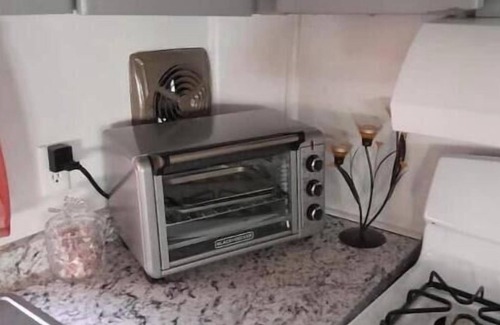 Henrico House | Charming 3-bedroom mobile home with WiFi and AC in lovely Henrico