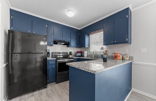 Greenville House | Charming 3-bedroom Townhome near Convention District and ECU