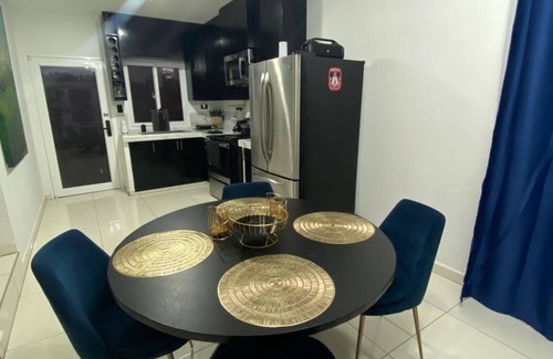 Bouvet Island House | Charming 3-bedroom townhome in enchanting La Ceiba with WiFi, AC, fitness room