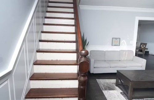 Bridgewater House | Charming 3-bedroom house in Bridgewater with AC