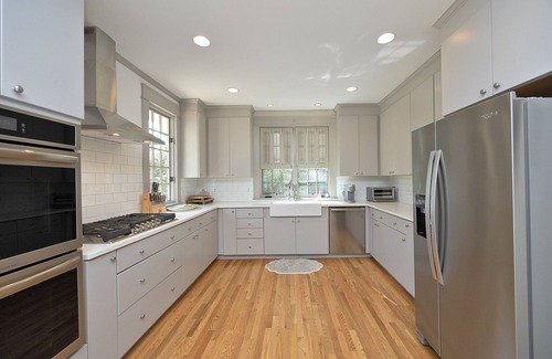 Chapel Hill House | Charming 3-bedroom house with AC, WiFi in serene Chapel Hill