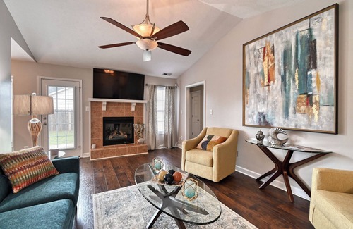 Fayetteville House | Charming 3-bedroom house with AC and WiFi in Fayetteville North Carolina