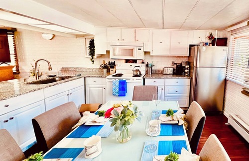 Hershey House | Charming 3-bedroom remodeled mobile home with central AC, WiFi in Hummelstown