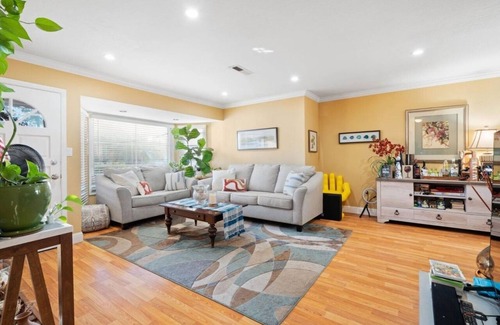 Santa Clara House | Charming 3-bedroom house with WiFi and AC in Santa Clara