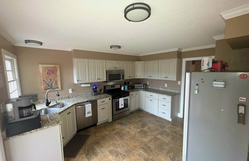 Wake Forest House | Charming 3-bedroom house with AC in Wake Forest