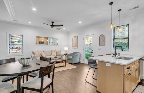 Dunean House | Charming 3-BR townhome < 1 Mile from Fluor Field: Garage, E-Bike Rental, 2KingB