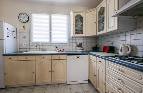 Chateau-d'Olonne House | Charming 3-Bedroom House Near Beach with Garden and Terrace