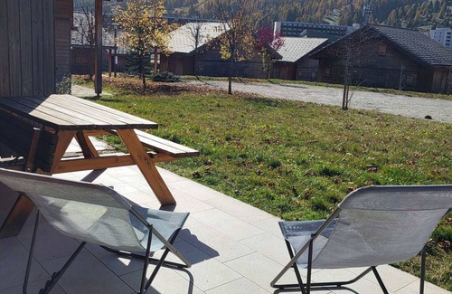 Saint-Etienne-en-Devoluy Ski Chalet | Charming 3-Room Chalet for 6 in Résidence Le Hameau du Puy, Superdevoluy