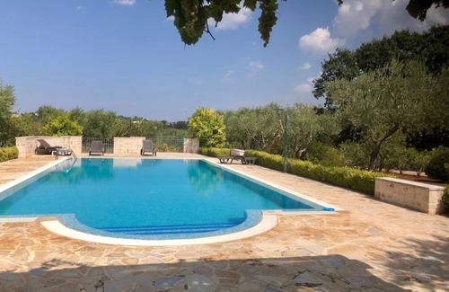 Locorotondo Villa | Charming 300-Year-Old Trullo with Large Private Pool, Garden, Pizza Oven & BBQ