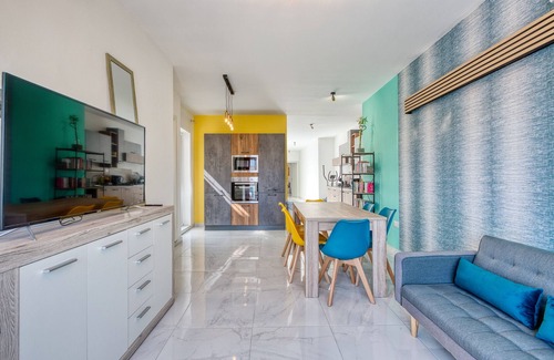 Msida Apartment | Charming 3bedroom with jacuzzi and terrace MCAR1-2