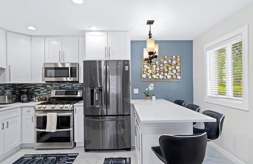 Villa Park House | Charming 3BR/2BA Retreat in Villa Park – Comfort, Space & Convenience!