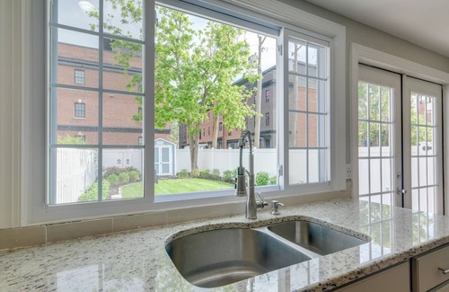 Old Town Fredericksburg House | Charming 3BR Home - Walk to Shops & Dining!
