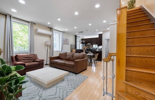 Central Park South Apartment | Charming 3BR Retreat in a Great Area!