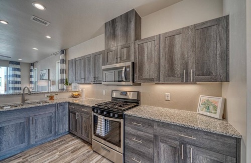 Salida House | Charming 3BR ~ Sleeps 6 ~ Walk/Bike to downtown Salida