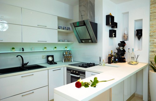 Vlore Apartment | Charming 4-Bed Apartment in Vlore with hot tub