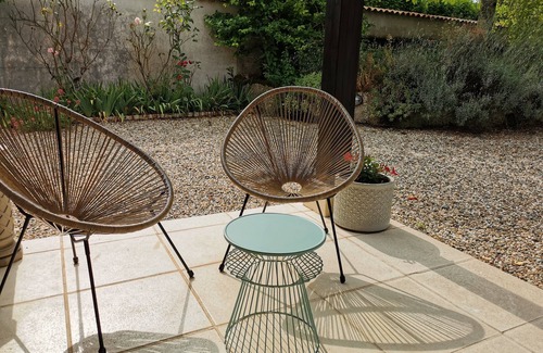 Segonzac House | Charming 4-bed cottage in Cognac vineyards, with large pool and fun games room