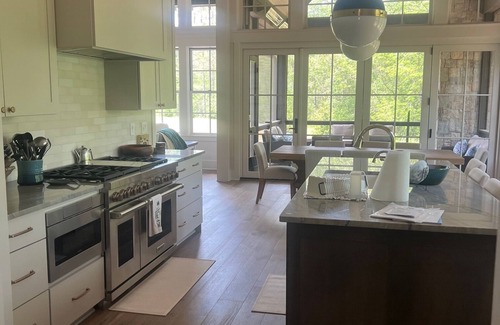 Cashiers House | Charming 4-bedroom house with AC, WiFi in welcoming Cashiers