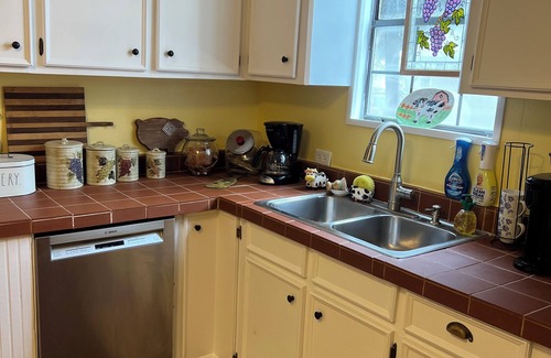 Blanco House | Charming 4-bedroom house in lovely Blanco with stunning outdoor spaces!