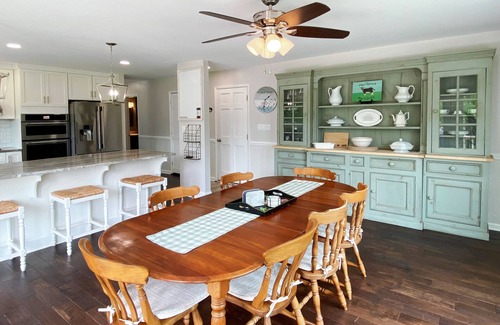 Eatonton House | Charming 4-bedroom lake house a stone's throw from beautiful Lake Sinclair
