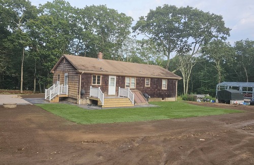 Charlestown House | Charming 4-bedroom house with AC in Charlestown