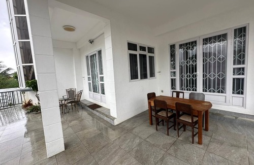 Calebasses Villa | Charming 4-bedroom villa with WiFi and AC in lovely Pereybere